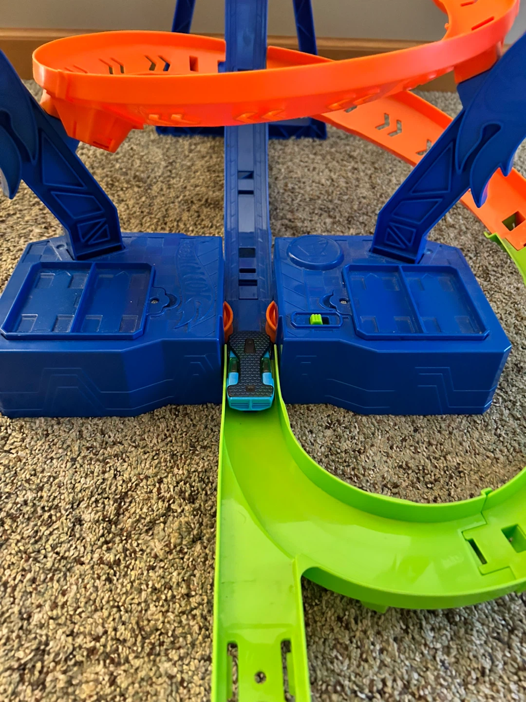 Hot Wheels Spiral Track Set ⚽ - photo 5