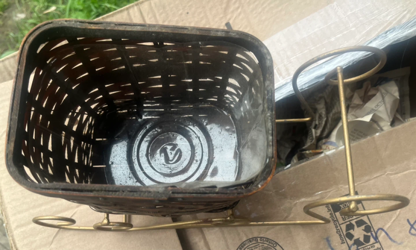 Vintage Wicker Basket with Metal Stand - photo 2