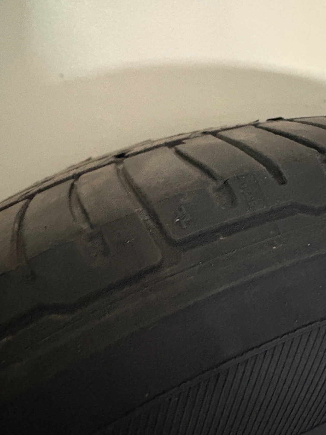 GMC All Season - Michelin Tires with Rim x4 - photo 2