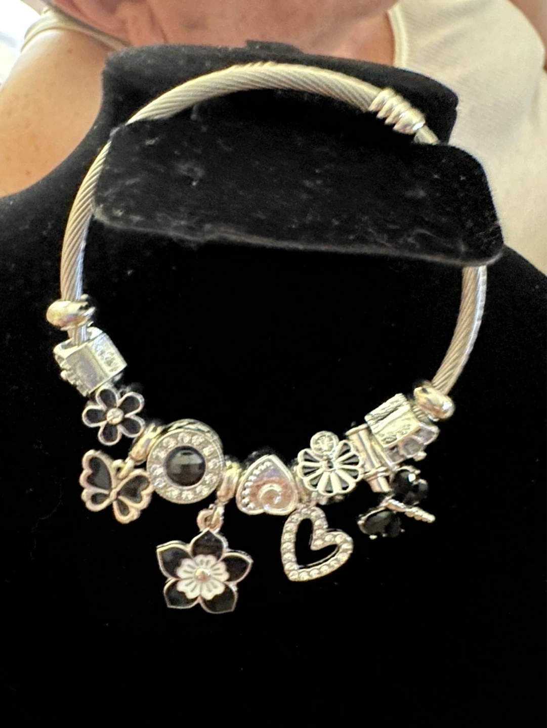 Charm Bangle Bracelet with Hearts and Flowers - photo 2