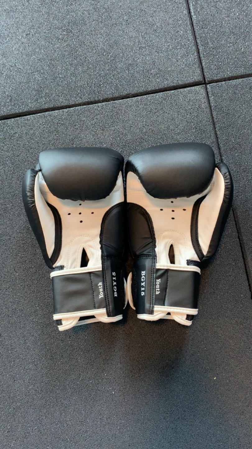 Ringside Youth Boxing Gloves - photo 2
