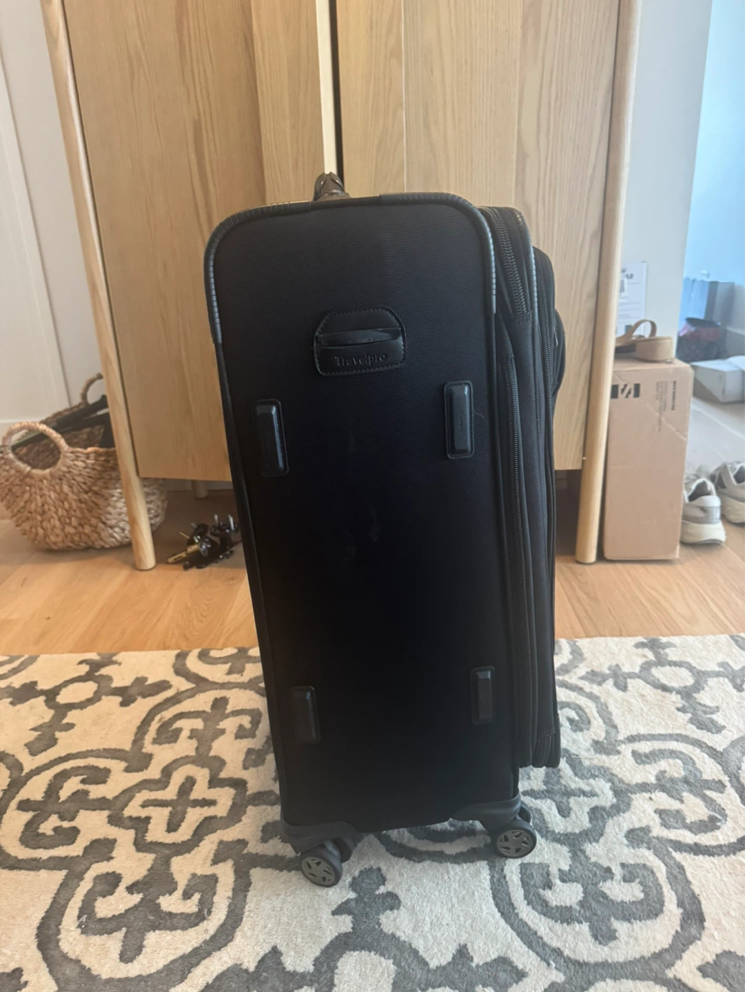 Suitcase - photo 4