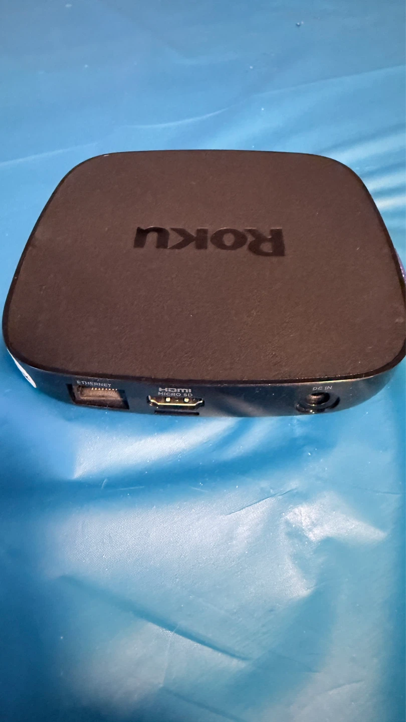 Roku Premiere+ Streaming Media Player - photo 3