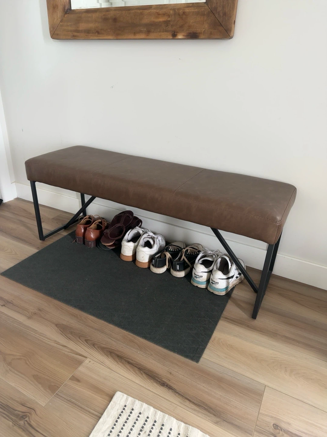 Bouclair Entryway Bench – Excellent Condition