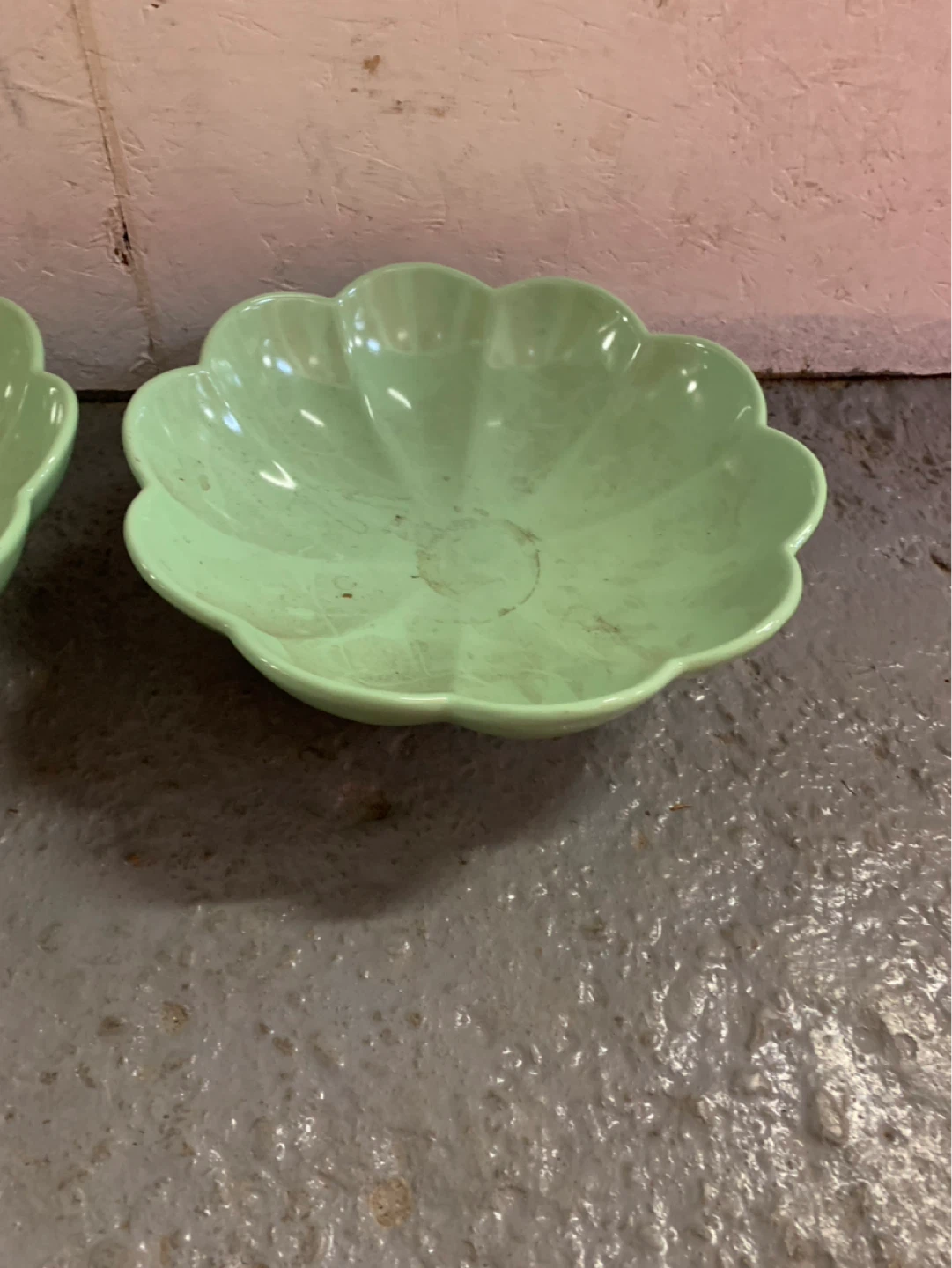 Set of 2 light green decorative bowls - photo 3