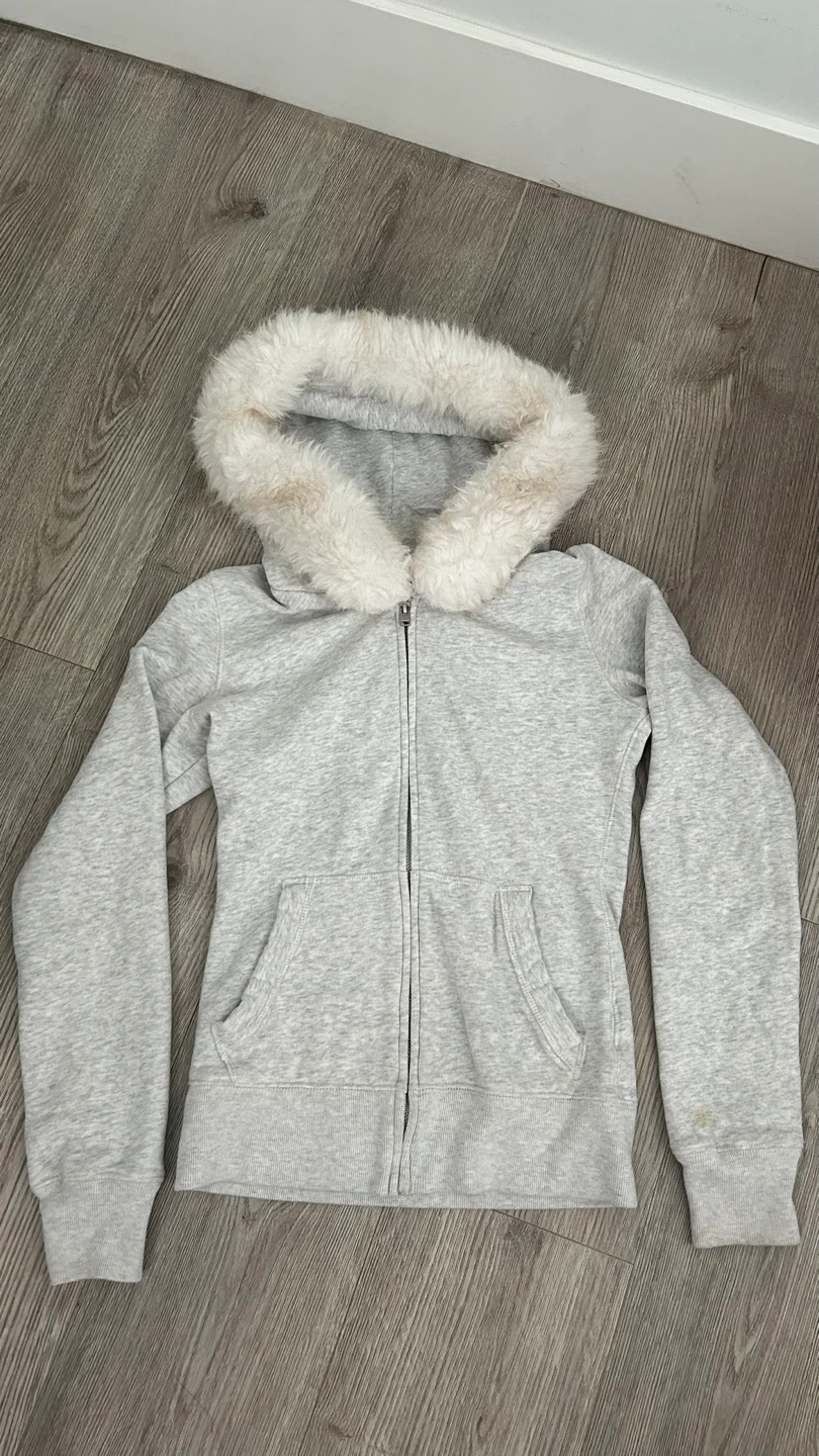 Hollister Grey Hoodie with Faux Fur Trim - Size XS - photo 2