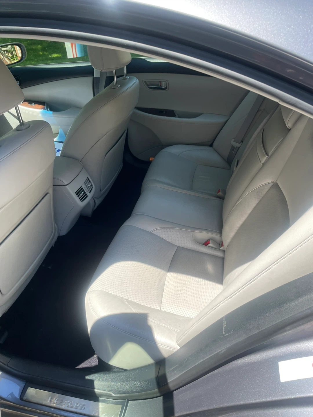 Lexus ES 350 Sedan - photo 5