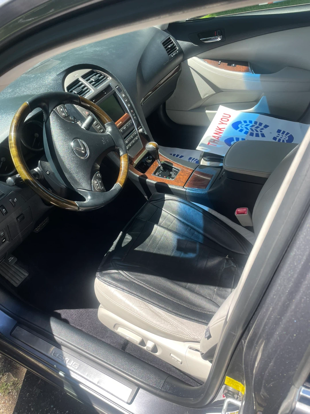Lexus ES 350 Sedan - photo 4