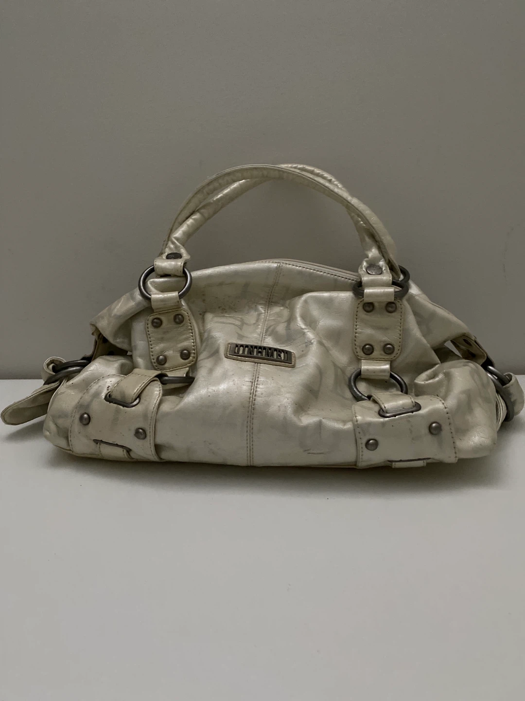⚽ White Shiny Shoulder Bag