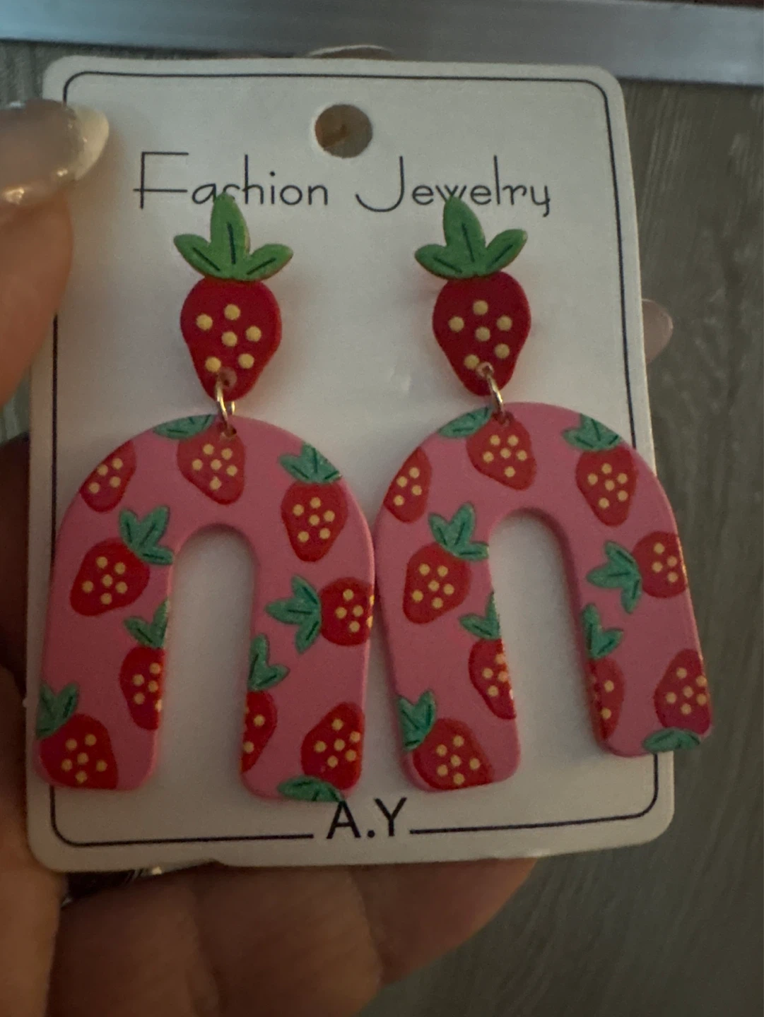 ⚽️ Pink Strawberry Arch Dangle Earrings - photo 4