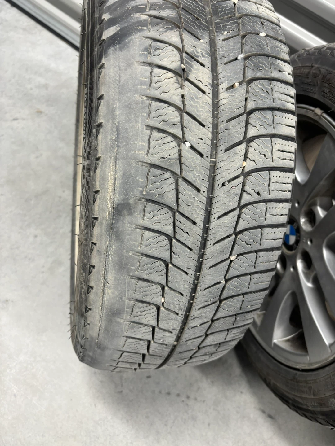 Set of 4 BMW Rims - photo 2