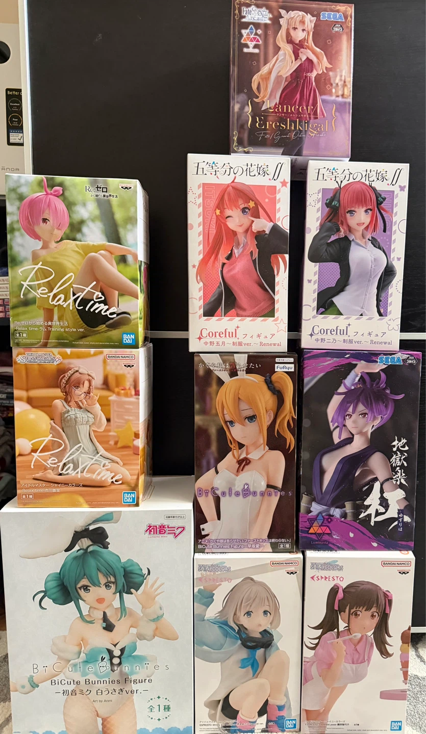 Anime figures lot