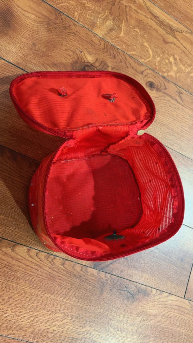 ⚽ Red Cosmetic Bag Organizer - photo 2