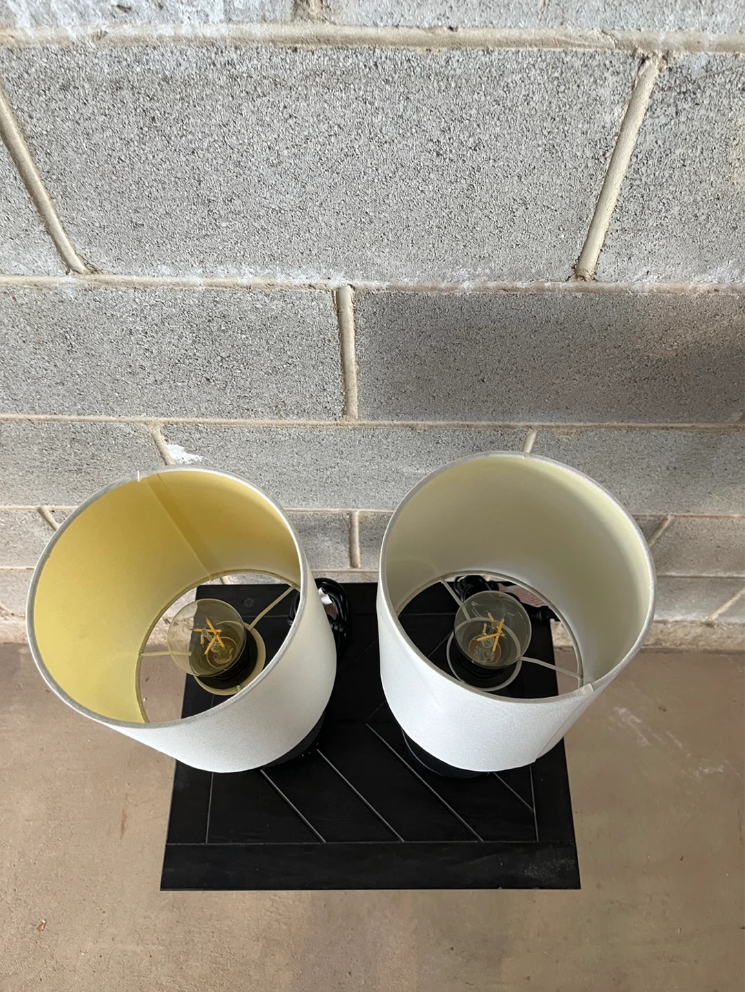 Set of 2 Modern Black Table Lamps with USB Ports - photo 3