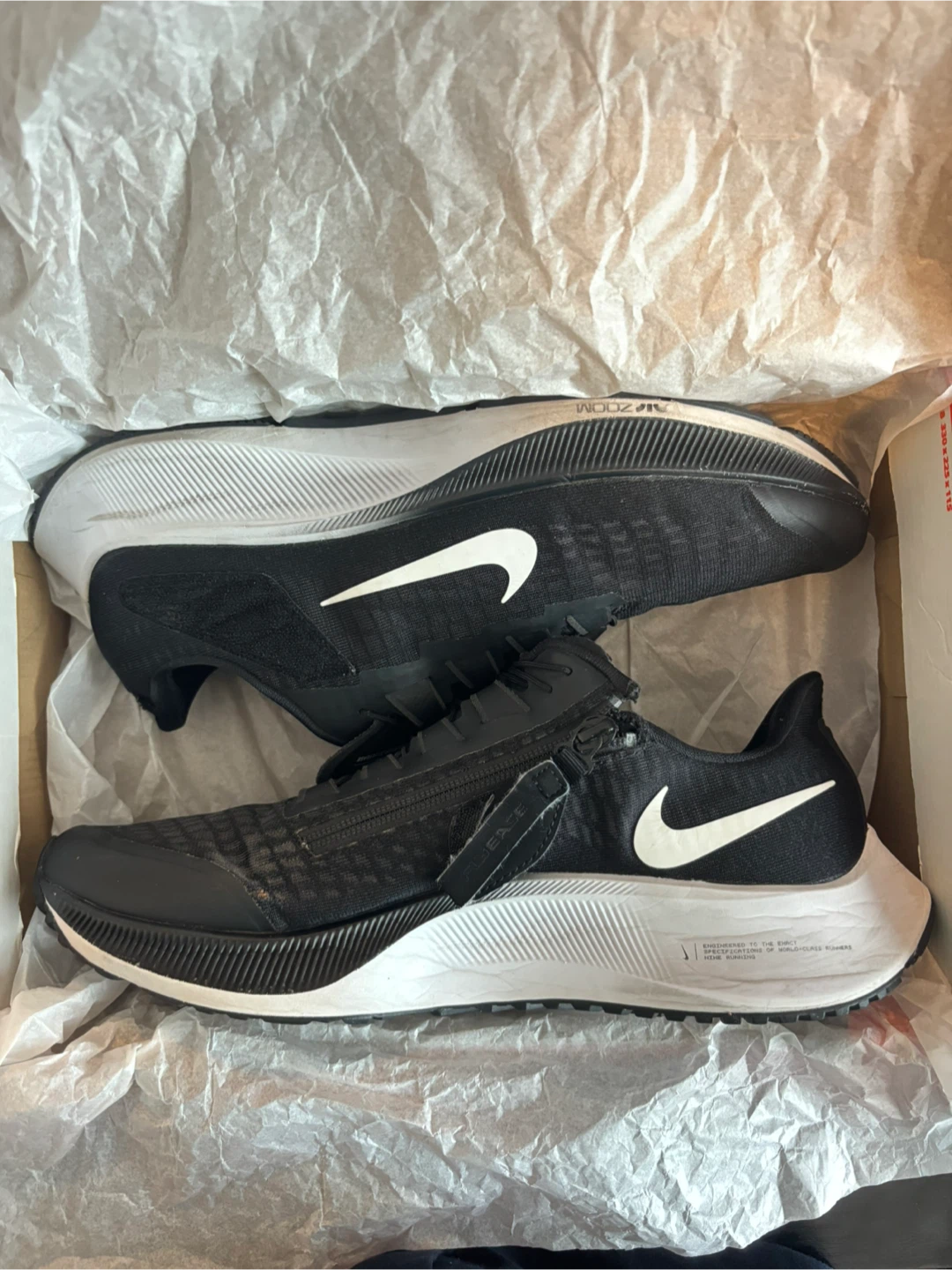 Nike Pegasus 37 Running Shoes - Size 11