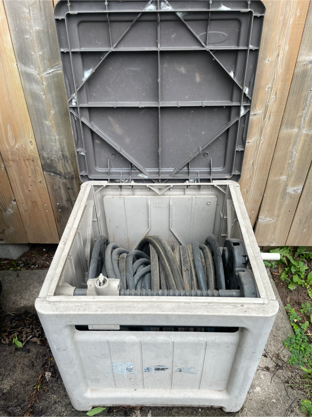 Hose holder n hose