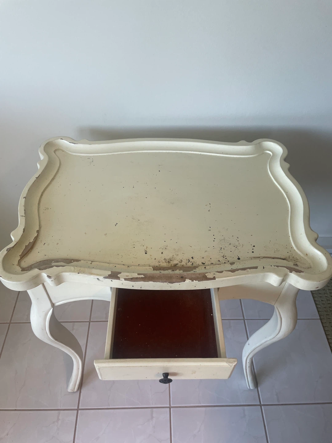 Cream Side Table with Drawer - photo 3
