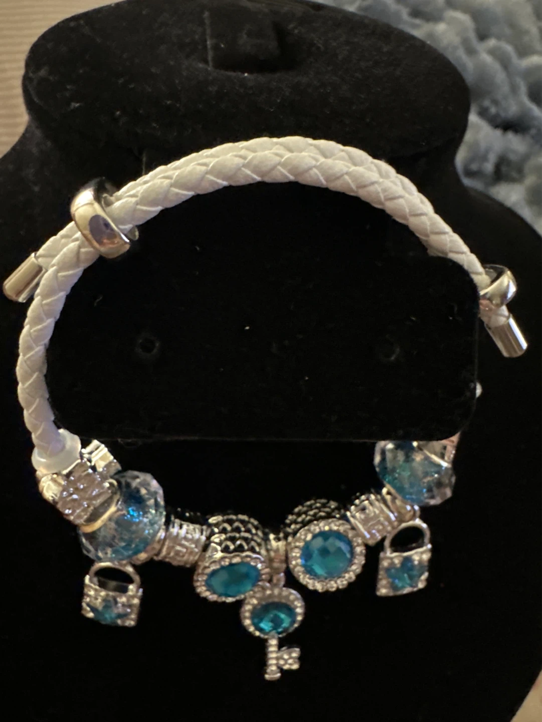 Charm Bracelet with Key and Lock Charms - photo 2