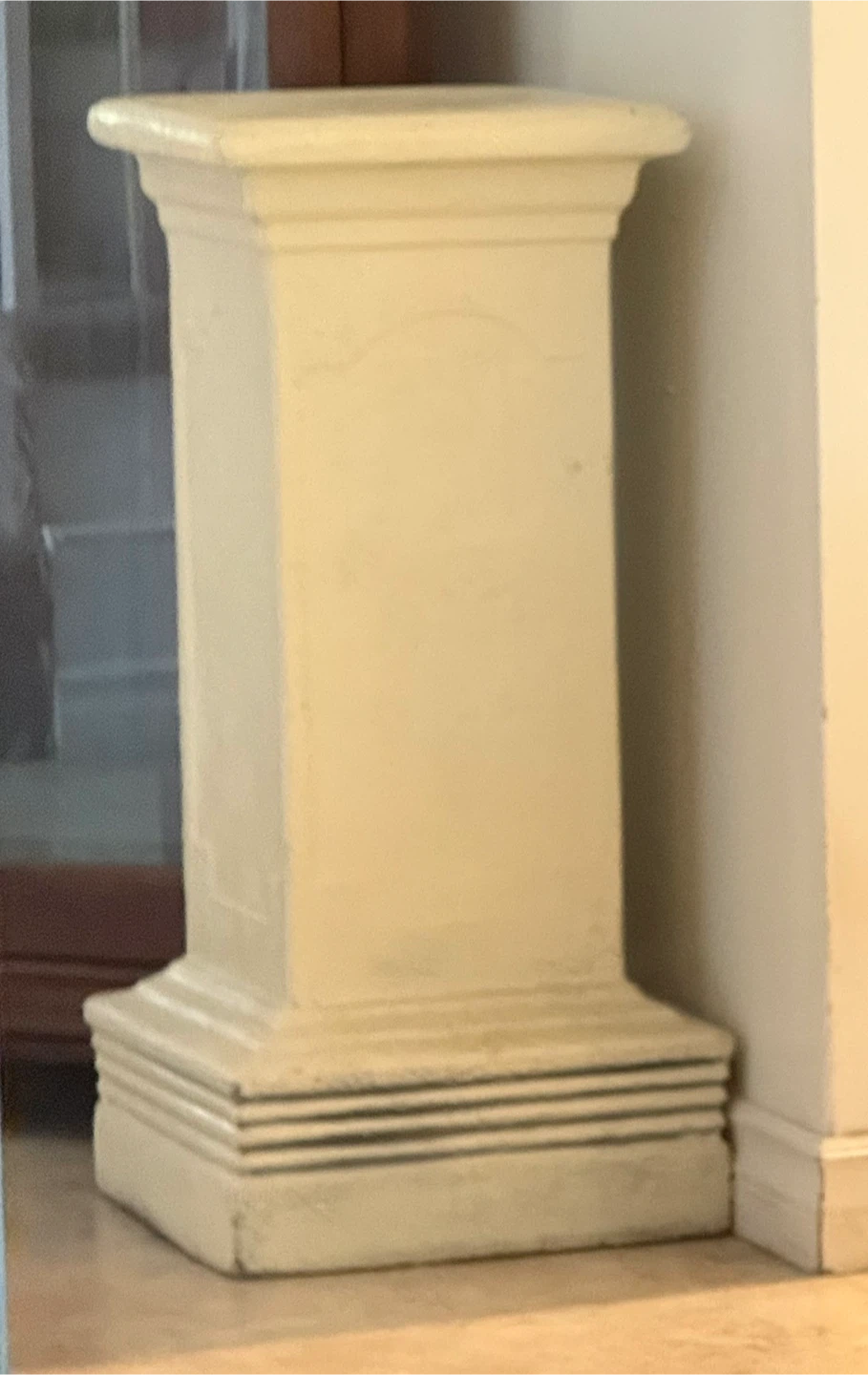 Cream Pedestal Stand