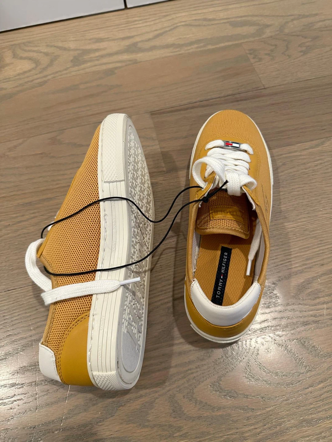 ⚽️Tommy Hilfiger Women's Sneakers - photo 4