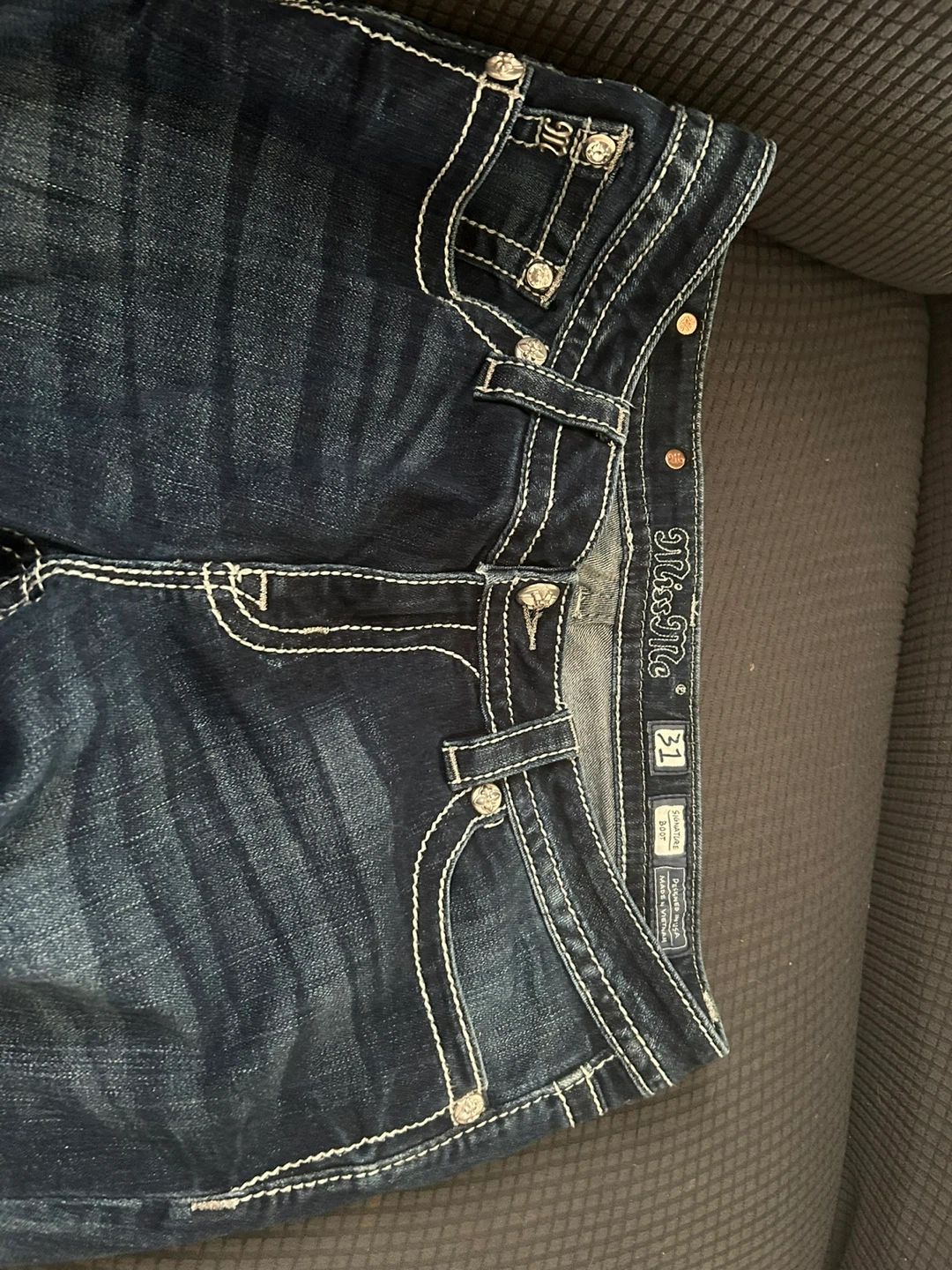 Miss Me Signature Jeans - Size 31
