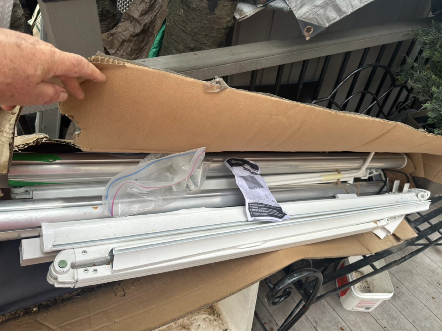 Outsunny Awning , retractable