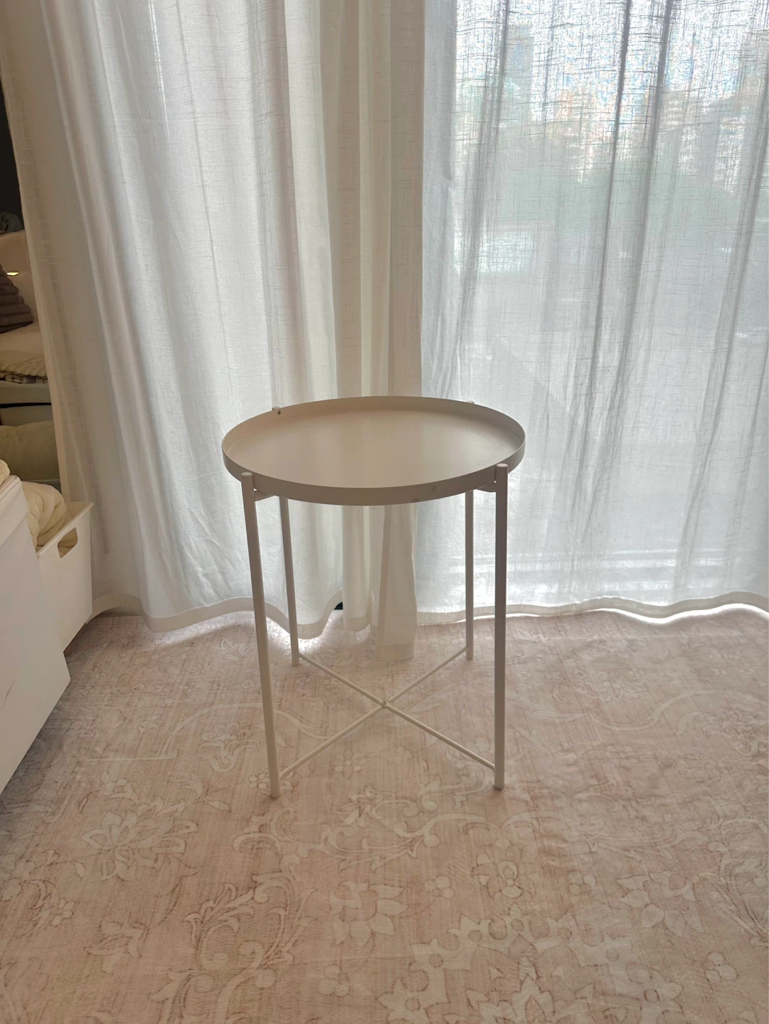Ikea gladom white/side table/coffee table
