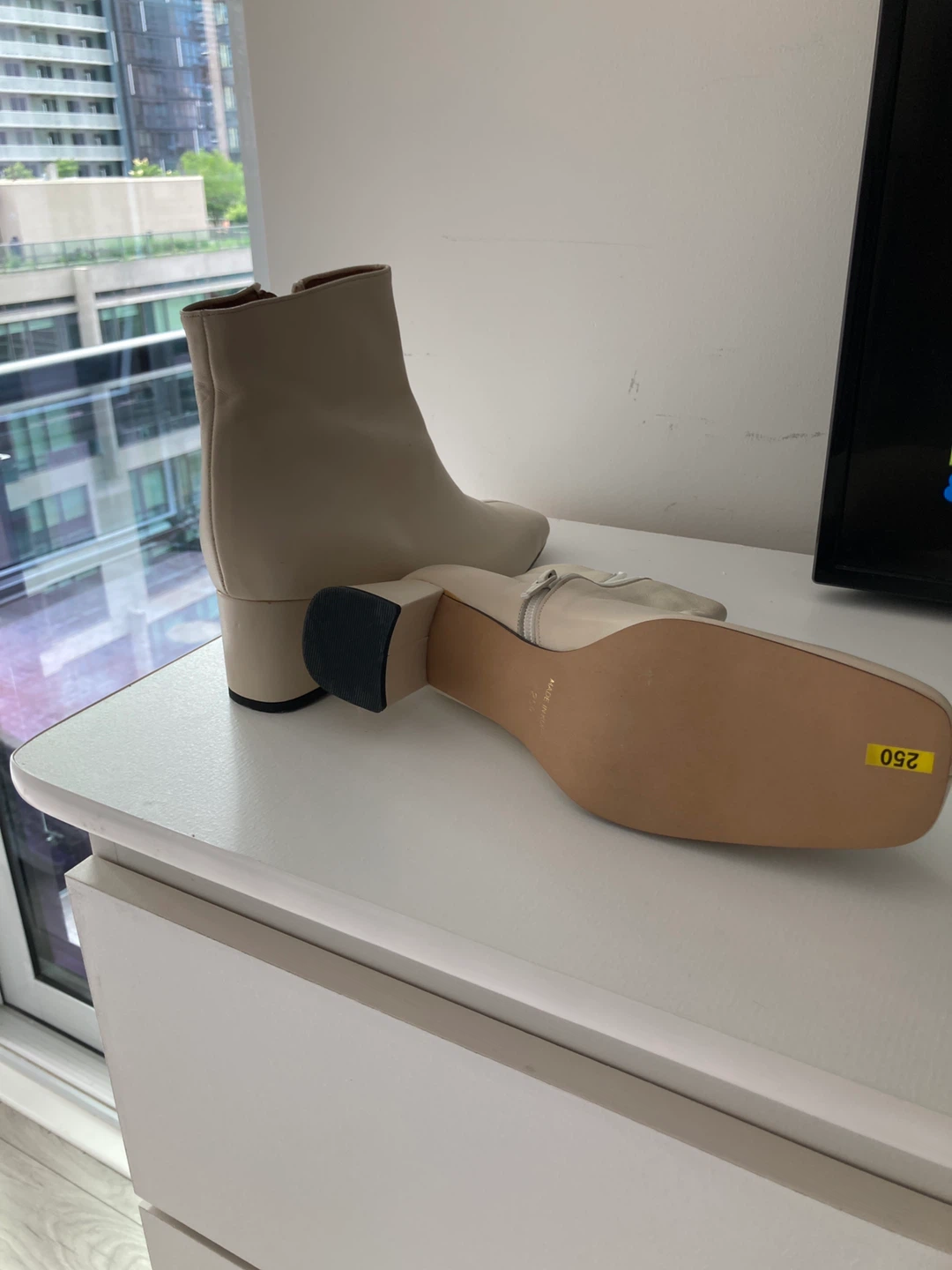 Beige Ankle Boots - Size 250 - photo 2