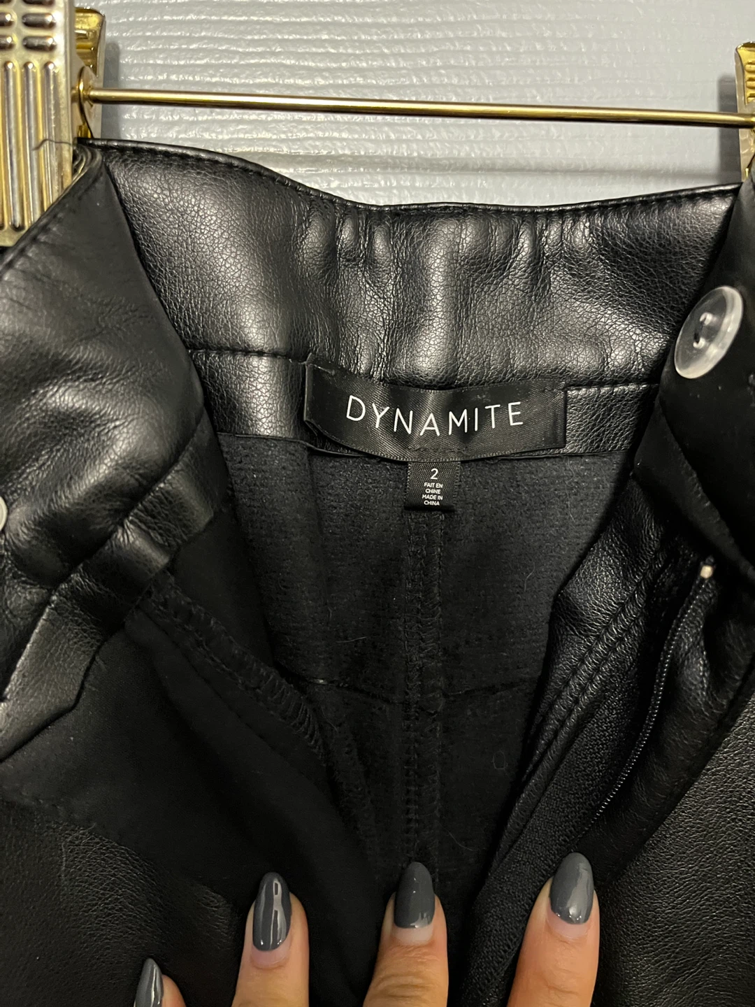 ⚽️Dynamite Black Faux Leather Pants Size 2 - photo 2