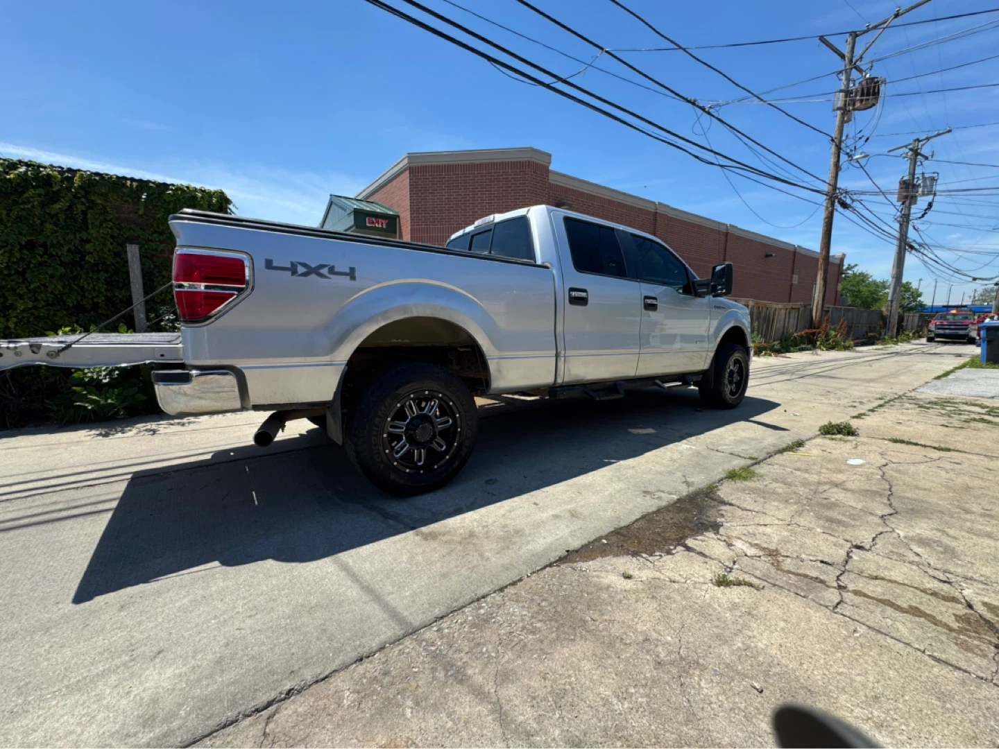 Silver Ford F-150 Pickup Truck - photo 4