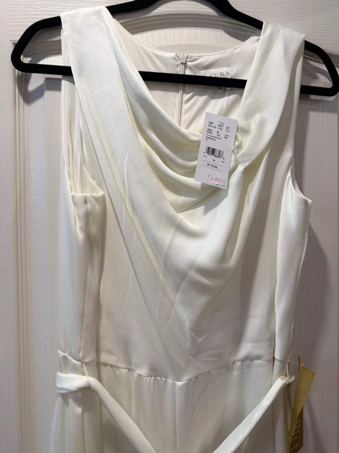 NEW! Laura Canada White Sleeveless Pantsuit Size 14 - photo 3