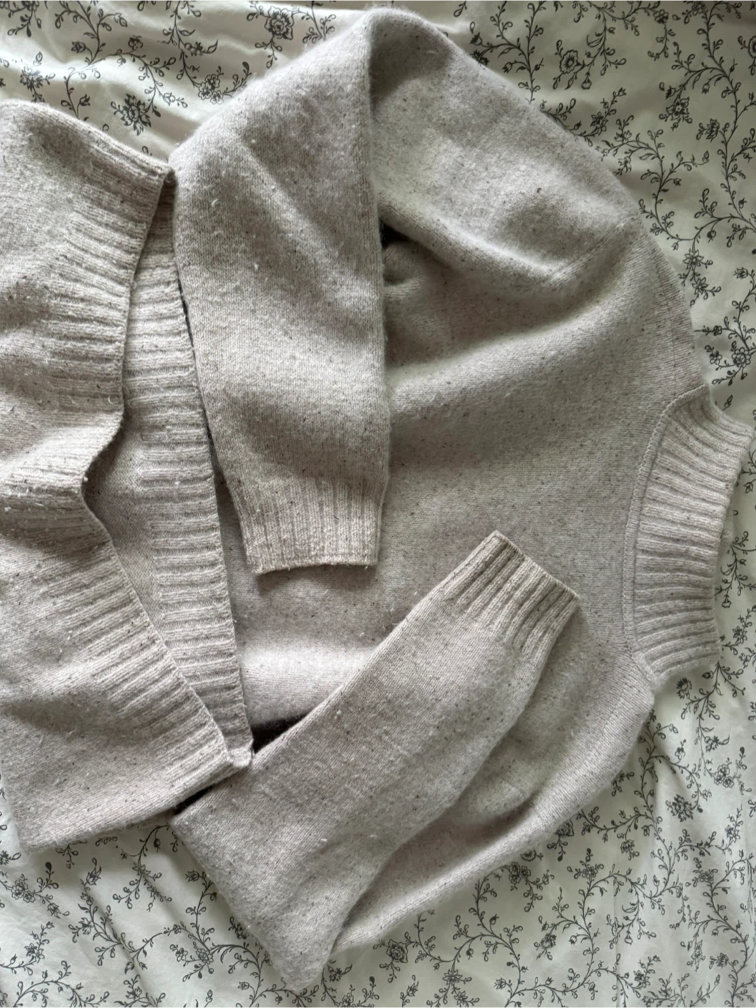 Women's Cream Turtleneck Sweater - photo 4
