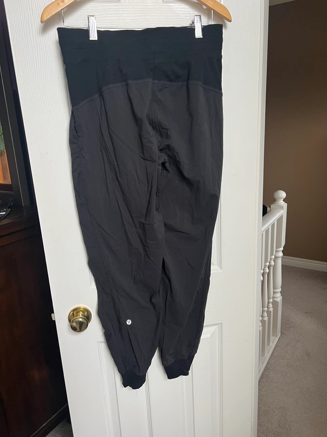 Size 8 lulu dance studio pants - photo 2