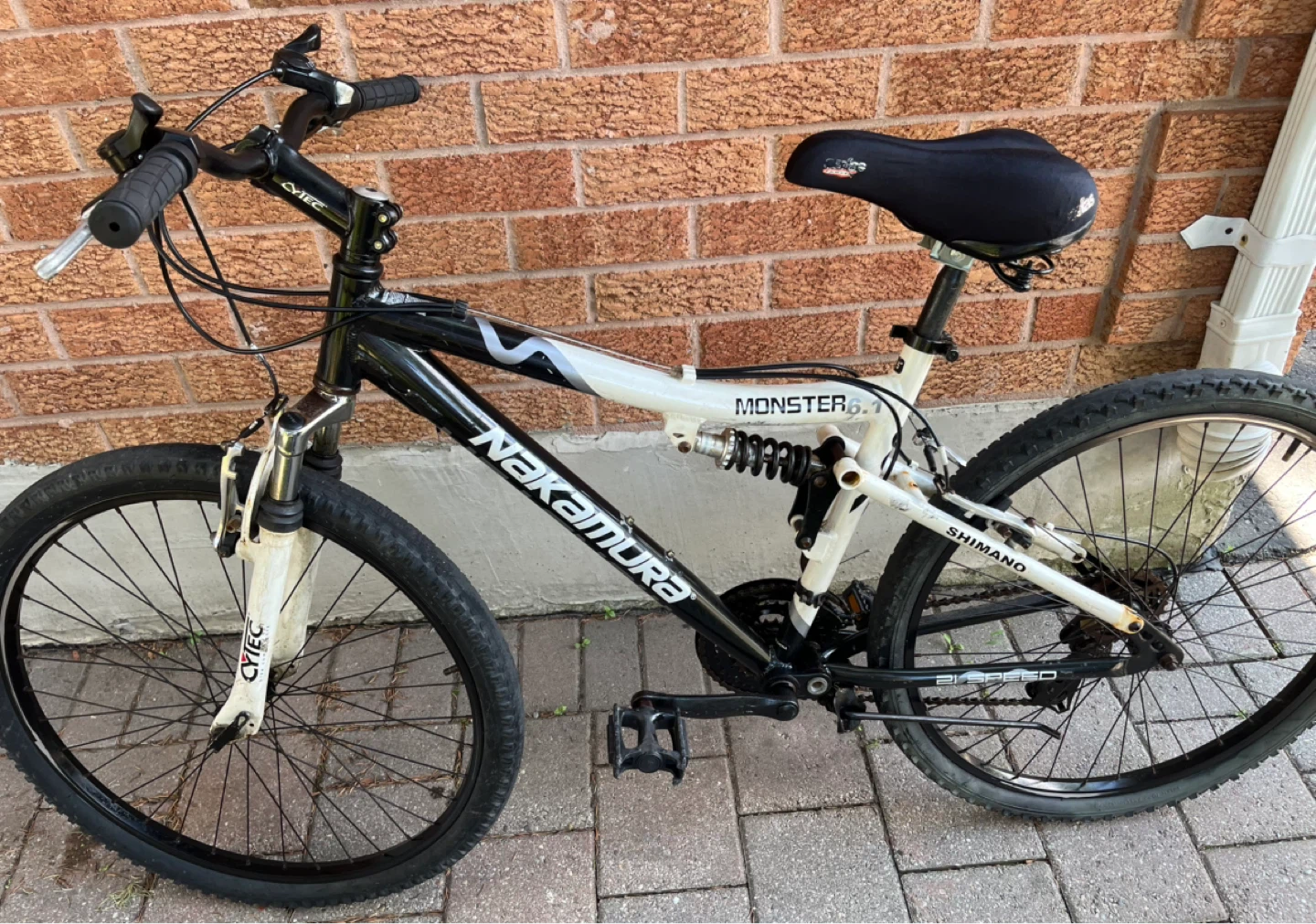 Nakamura Monster Mountain Bike - 26 wheel size
