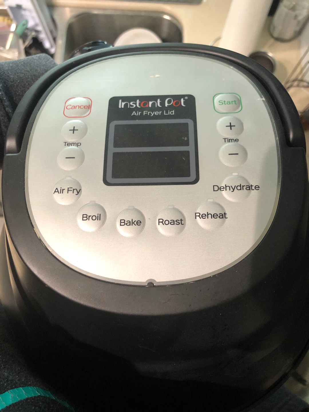 Instant Pot Duo Nova 6qt Air Fryer Lid and Inner Pot - photo 5
