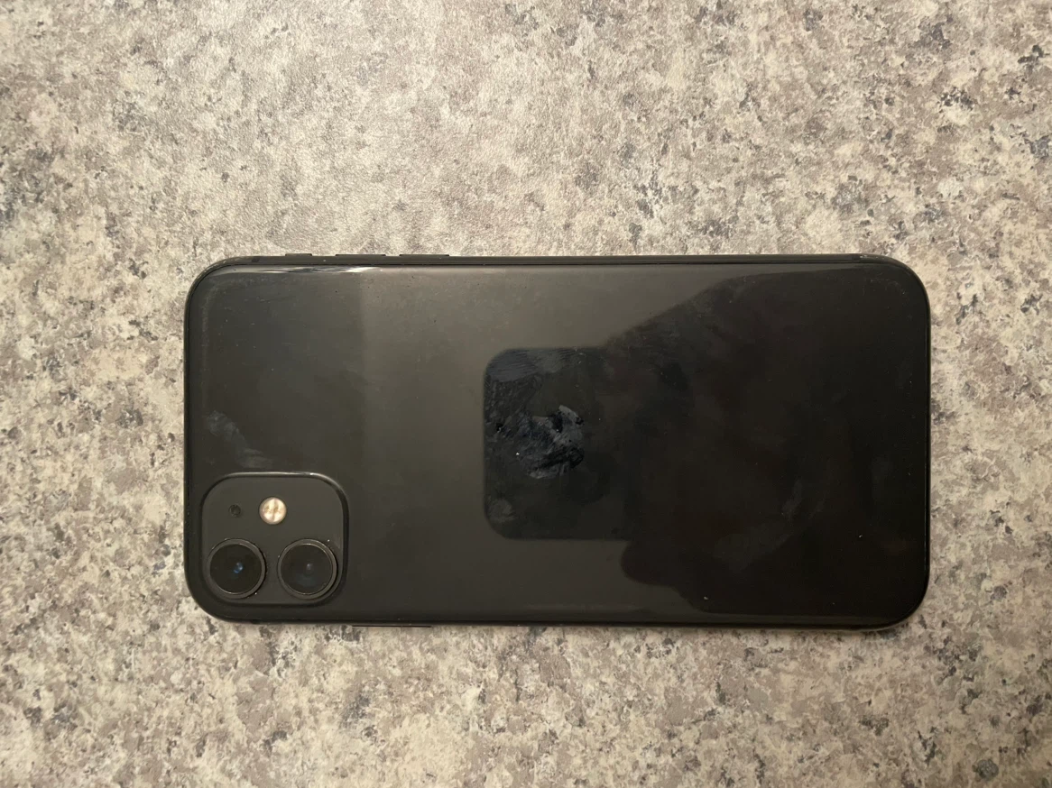 Apple iPhone 11 - photo 2