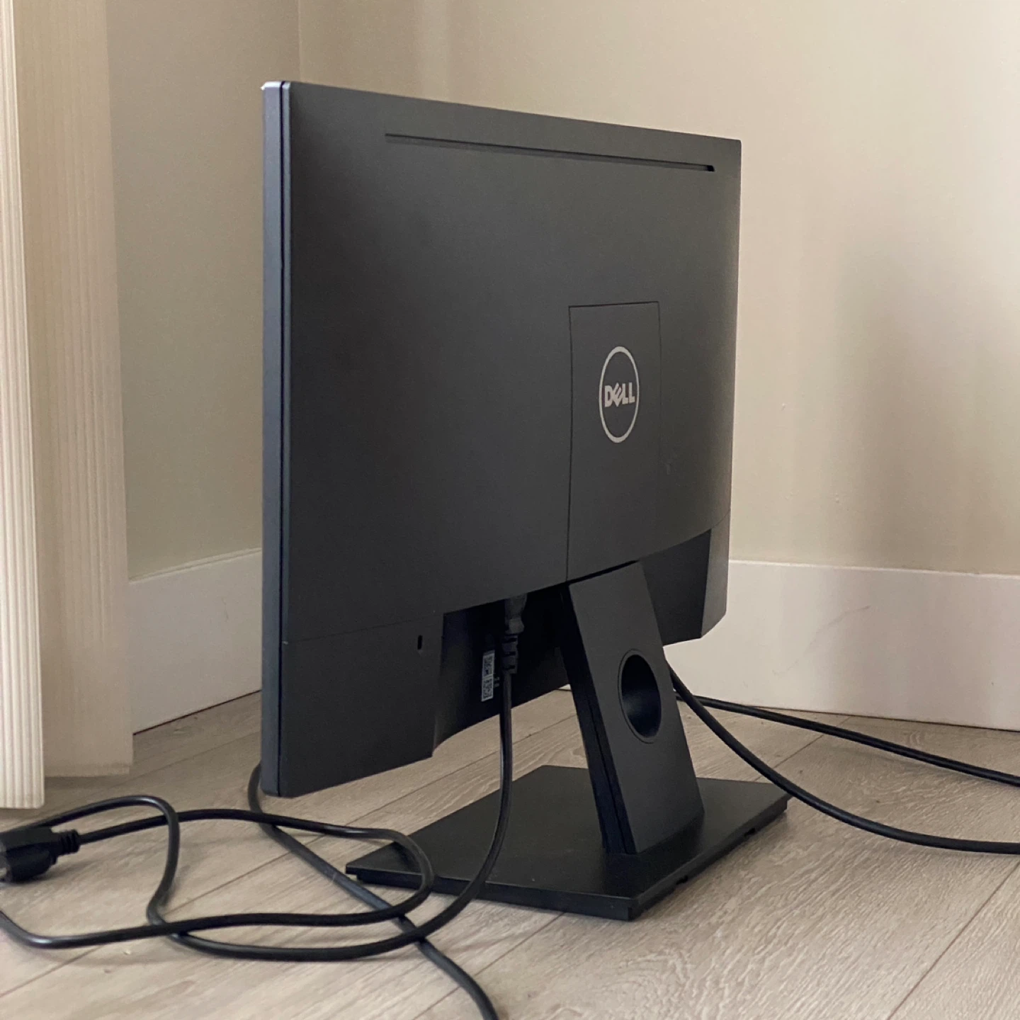 Dell 24” fHD IPS Monitor, Great Condition - photo 4