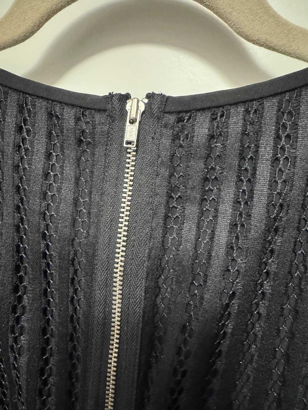 J. Crew Black Lace Detail Dress - Size 8 ⚽ - photo 5