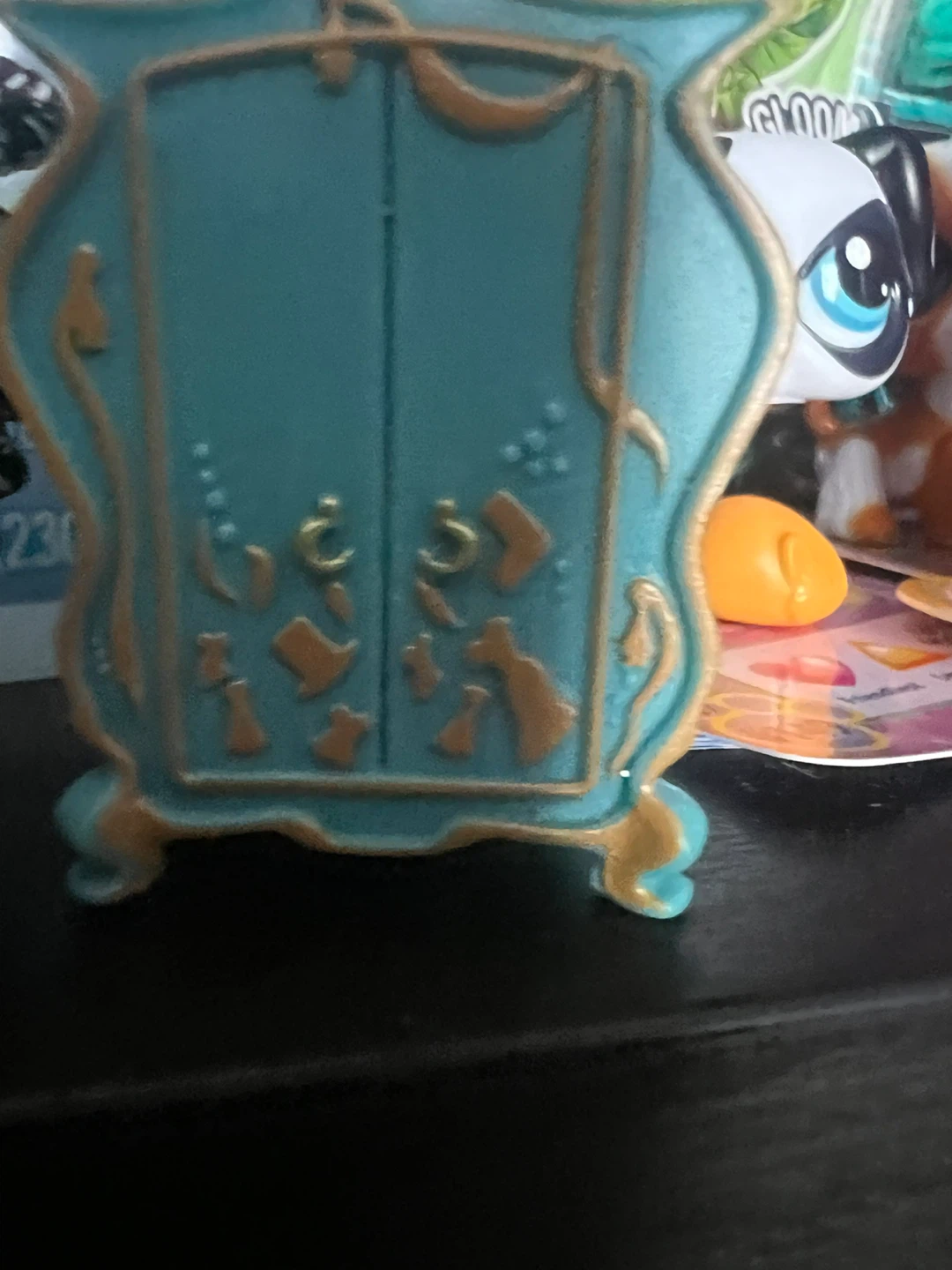 Teal and Gold Toy Wardrobe ⚽
