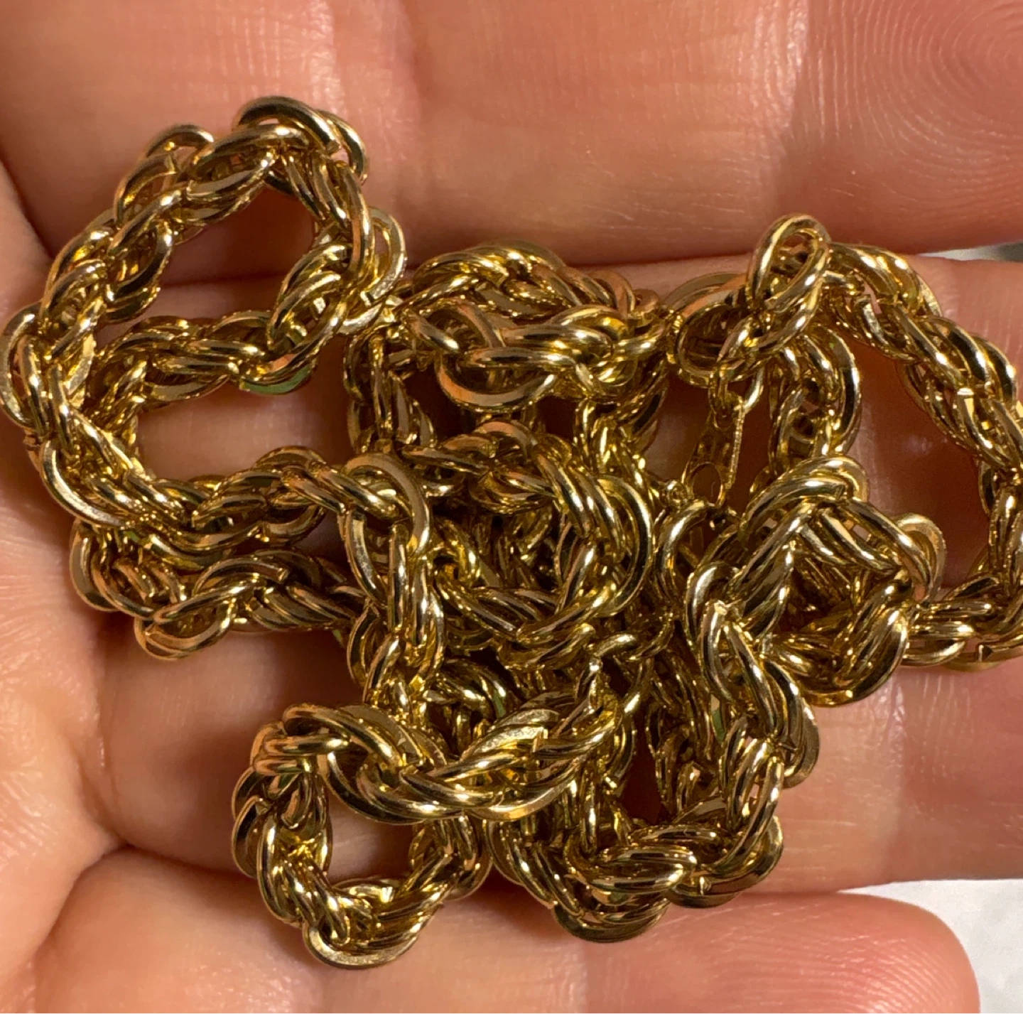 Vintage Gold tone Rope Chain Necklace⚽️