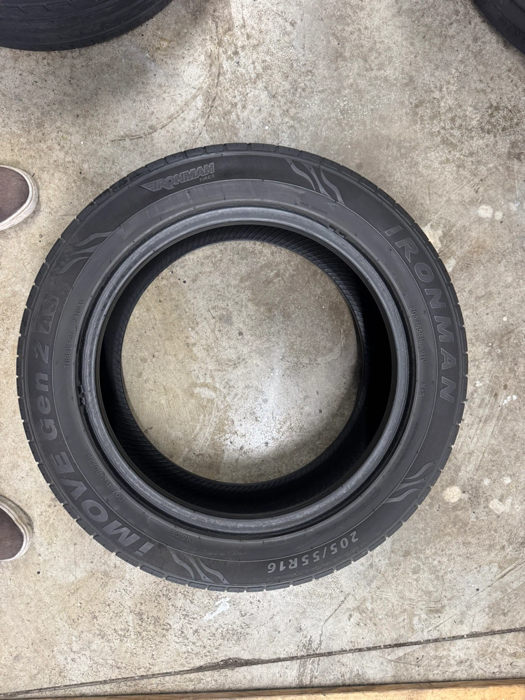 205/55/16 IRONMAN all season tires
