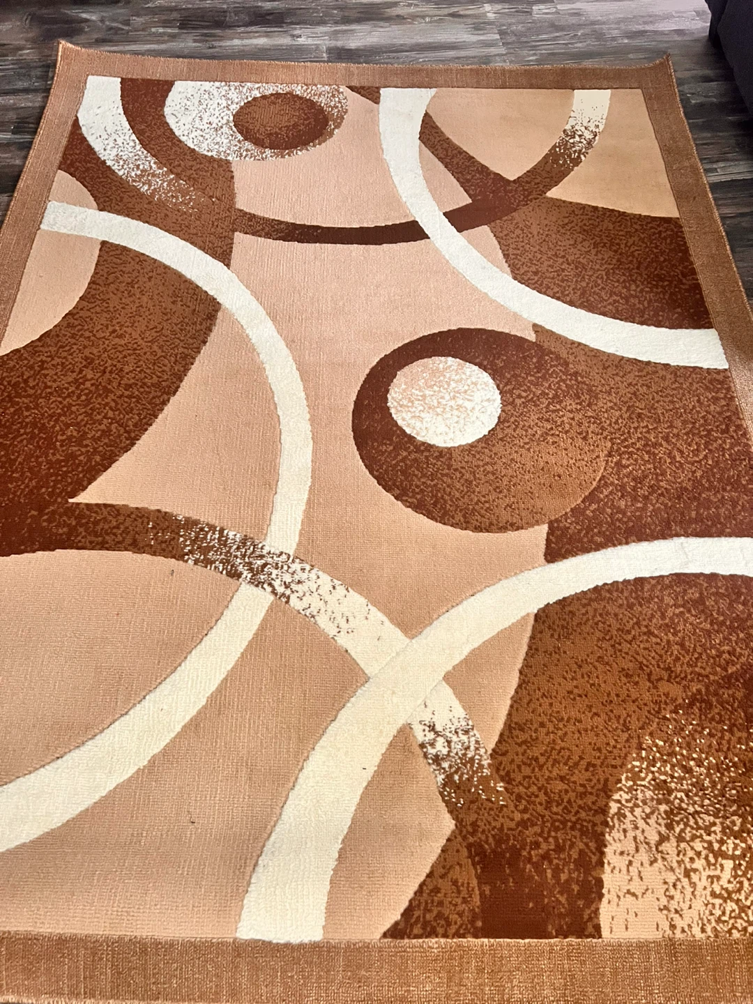 Area Rug - Brown & Cream Geometric Pattern