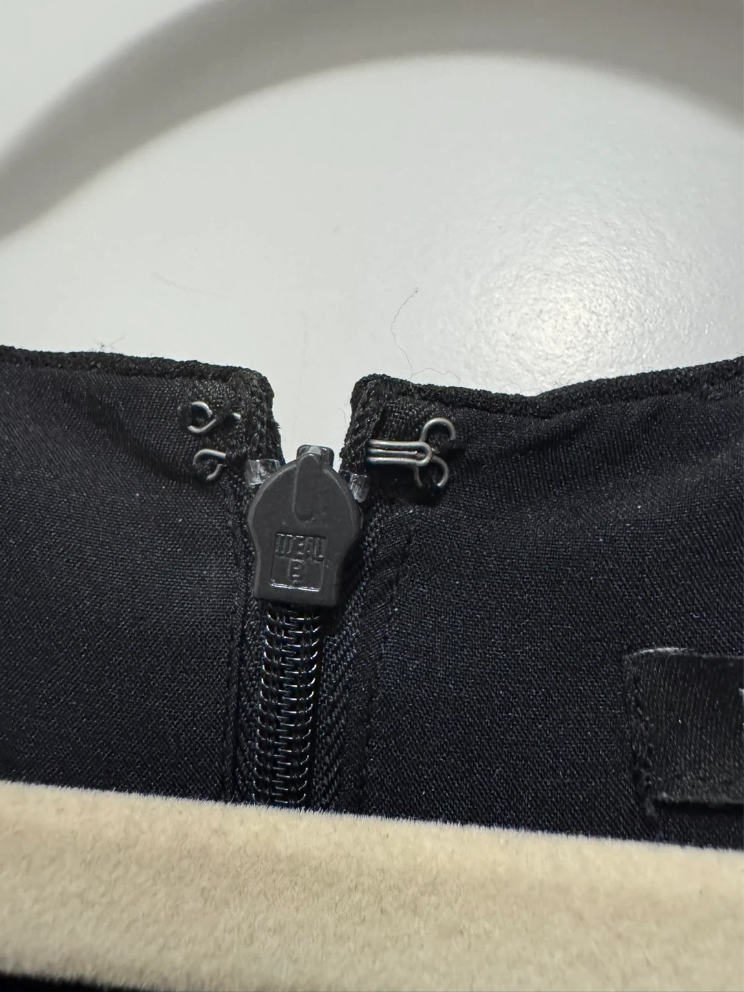 Banana Republic Petite Black Crop Top Size 10 ⚽ - photo 4