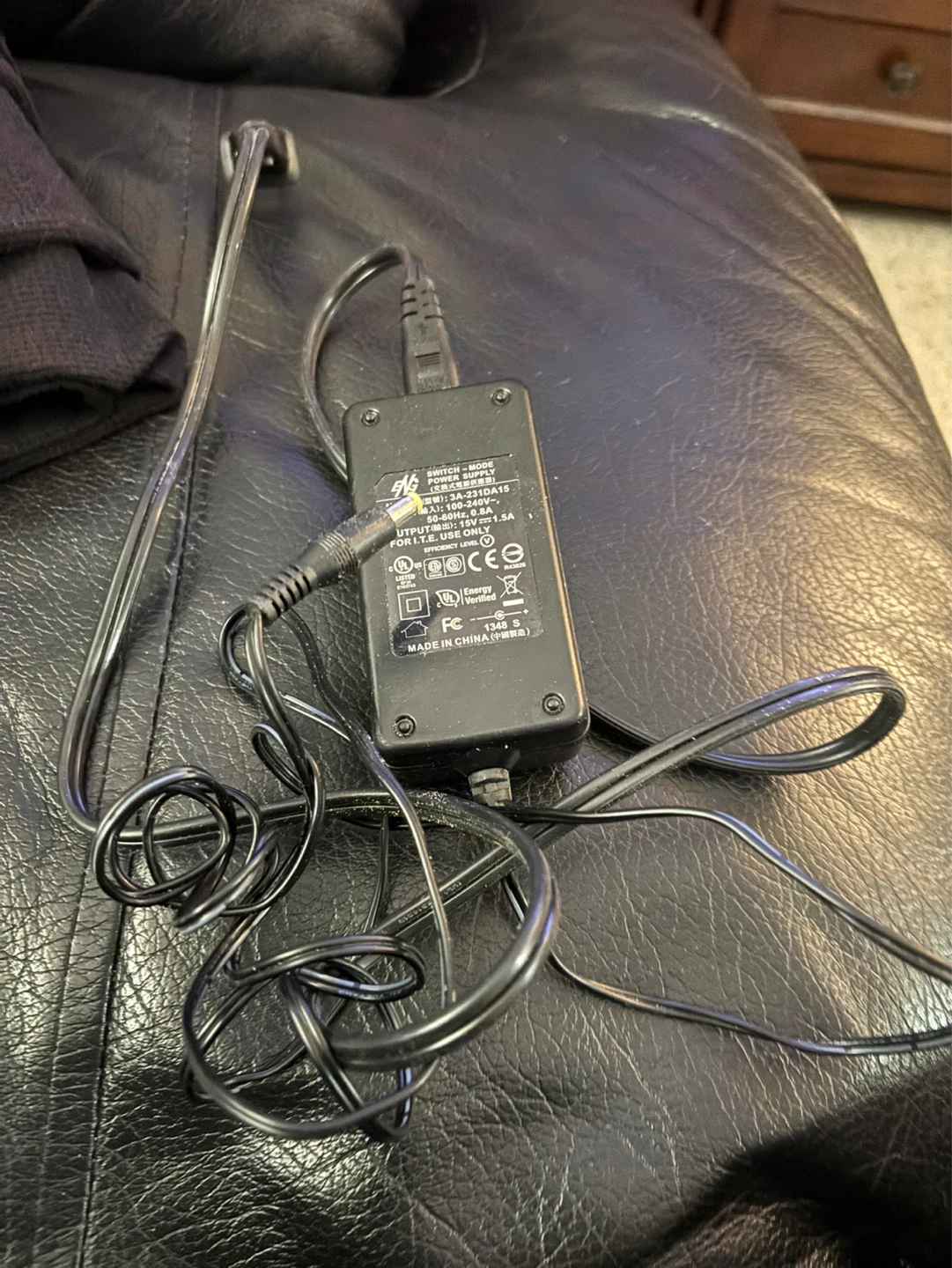 ENG Switch-Mode Power Supply 3A-231DA15 - photo 3