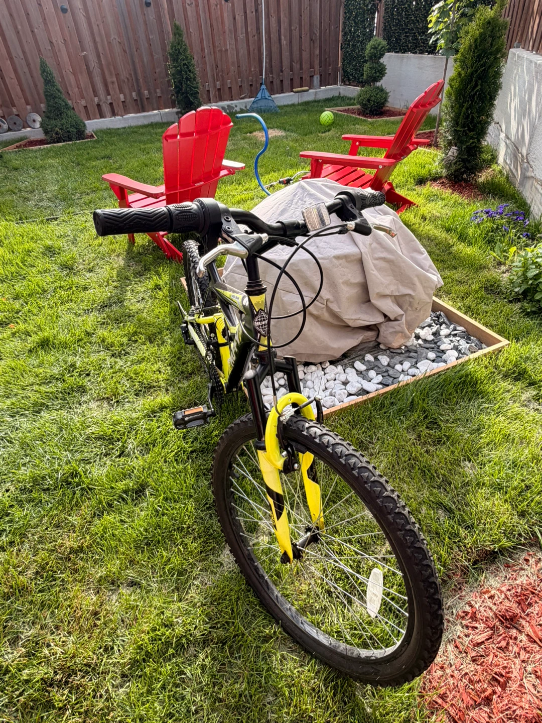 Huffy Rock Creek 24” mountain bike