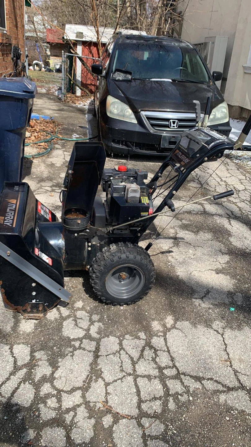 Murray Select 10/29 Snowblower