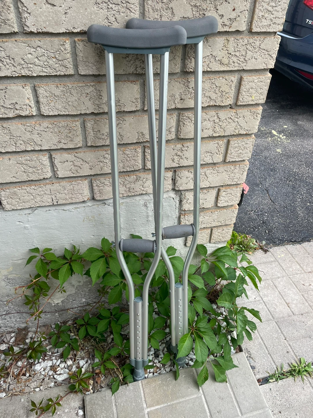 Pair of Aluminium Crutches