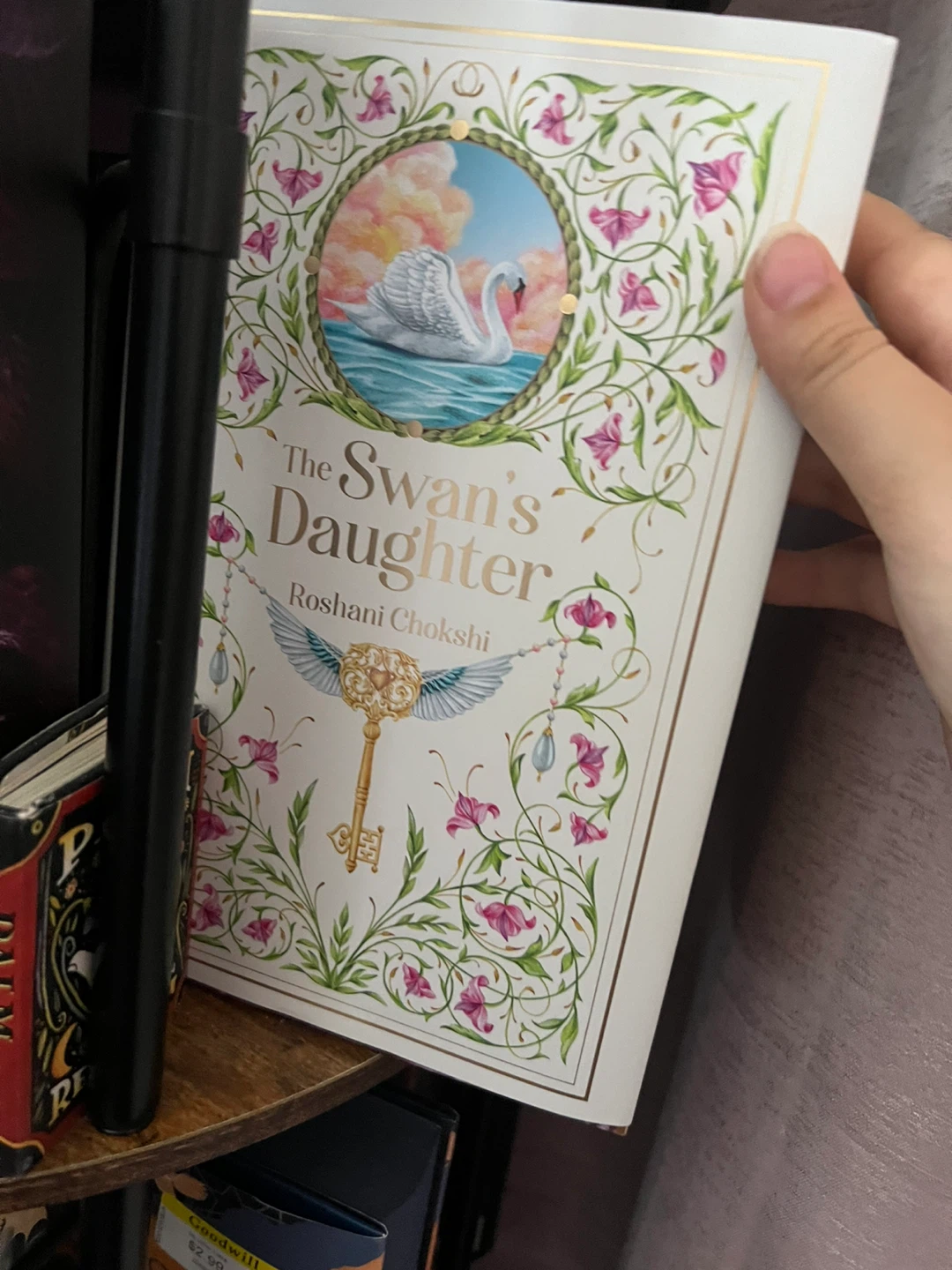 The Swan's Daughter by Roshani Chokshi Book ⚽