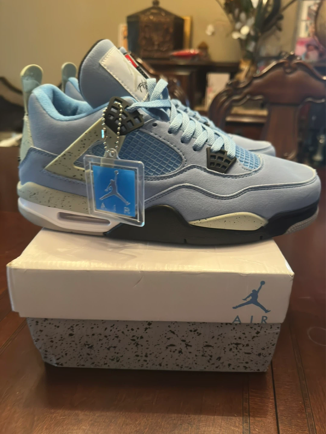 Air Jordan 4 Retro 'University Blue' Sneakers - photo 2