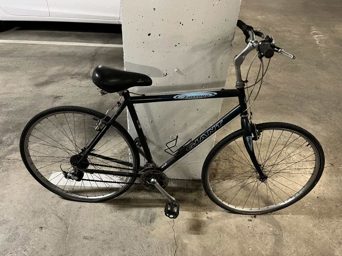 Giant Barrage Hybrid Bike - photo 2